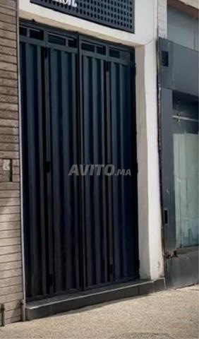 باب معدني للمحل أو الكراج - 2
