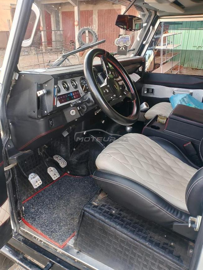 LAND ROVER