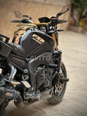 Yamaha FZ8 - 2