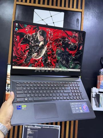 MSI Vector GP77 13VG | i9-13900H | RTX 4070