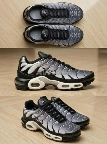 Vente de chaussures Nike TN blanc et noir - 2