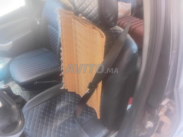 Dacia Logan Diesel Manuelle 2012 à Tiznit - 2