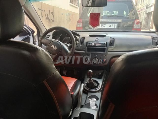 Kia Cerato essence 2010 - 2