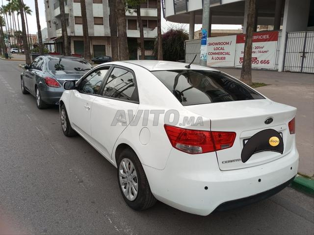 Kia Cerato essence 2010