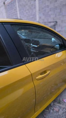 Peugeot 208 Diesel Manuelle 2024 à Marrakech - 2