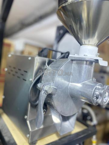 Machine à beurre de cacahuète Amlo - 2