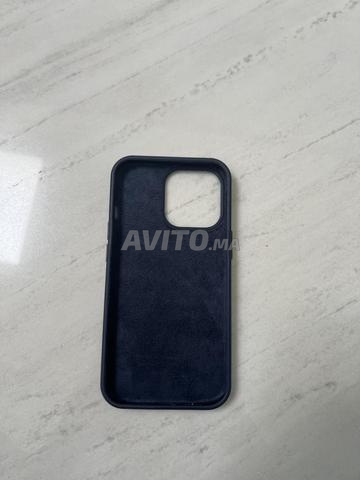 Coque iPhone 13 Pro bleu marine - 2