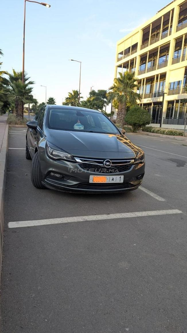 opel astra 2017