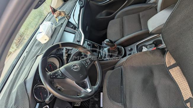 opel astra 2017