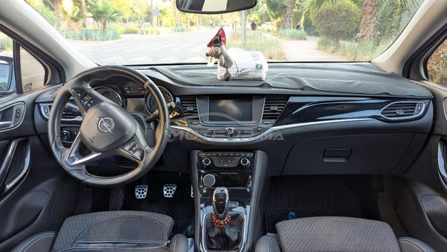 opel astra 2017