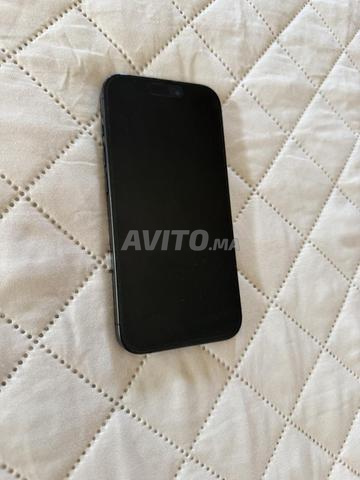IPHONE 15 PRO - 2