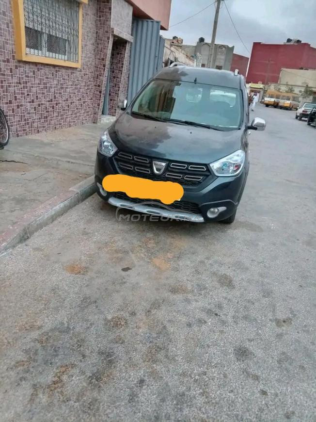 سيارة دوكير للبيع 