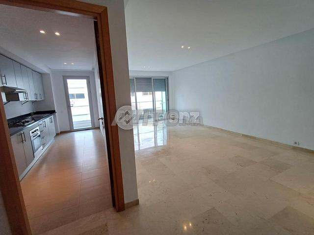 CMN-HA-1656 - Appartement à vendre à Beauséjour - 2