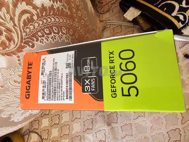 Gigabyte GeForce RTX 5060 EAGLE OC 8Go - 2