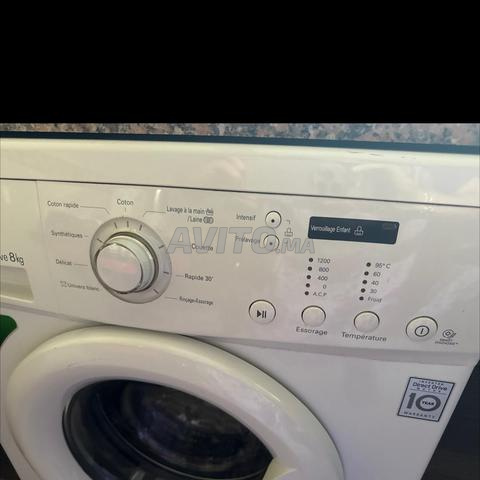 LAVE-LINGE FRONTAL LG <8 kg - 2