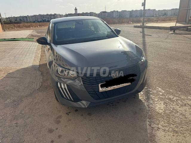 بيجو 208 ديزل يدوية 2025 بالدار البيضاء - 2