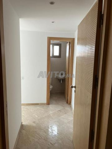 Appartement à louer 70 m² à Casablanca - 2