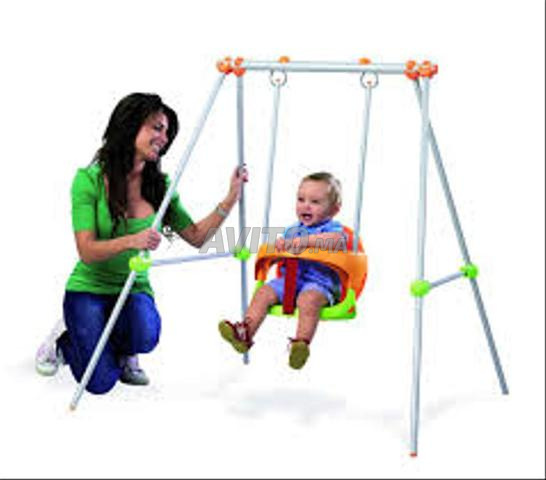 balançoire extérieur pour bébé