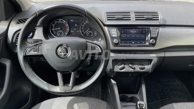 Skoda Fabia essence full options à vendre - 2