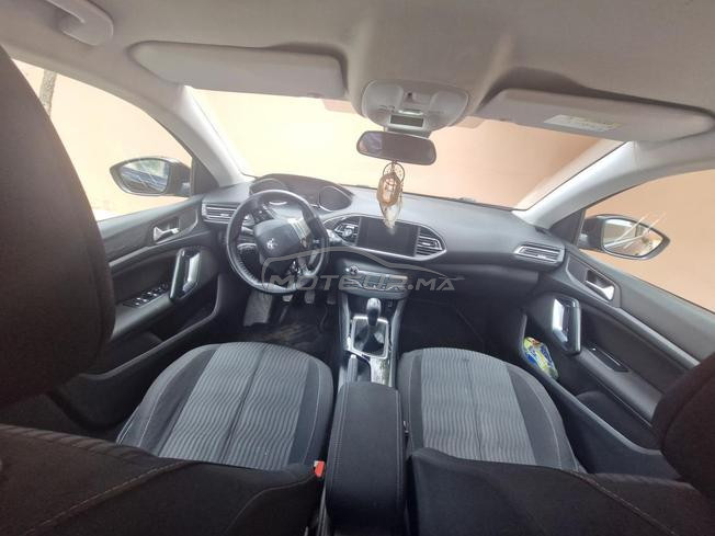 Peugeot 308 Diesel Manuelle 2016 à Kénitra