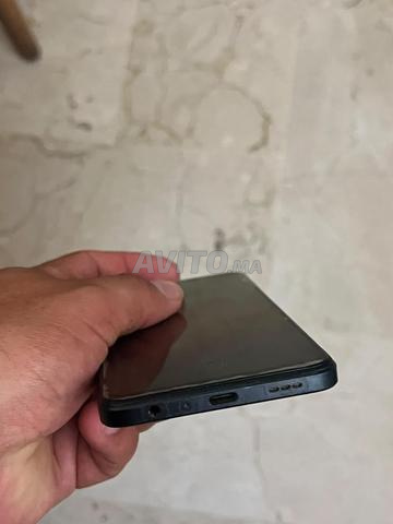 Oppo Reno 7 - 2