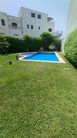 Villa avec piscine à louer – Mohammedia