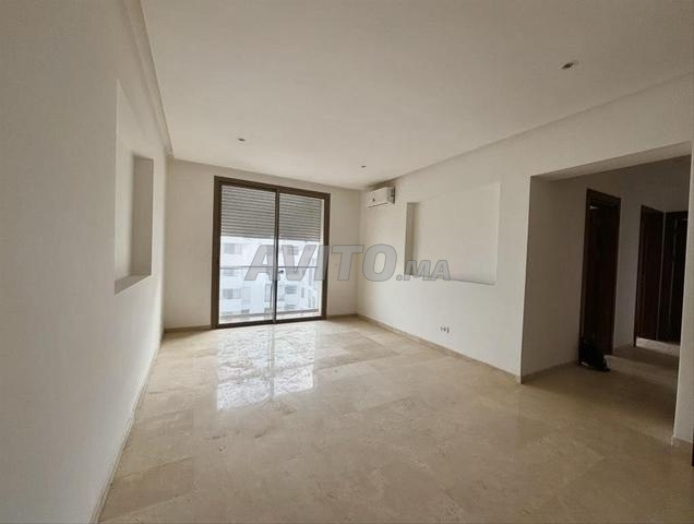 Appartement à louer 90 m² à Casablanca - 2
