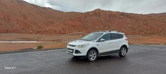 je mets en vente ma belle voiture full options