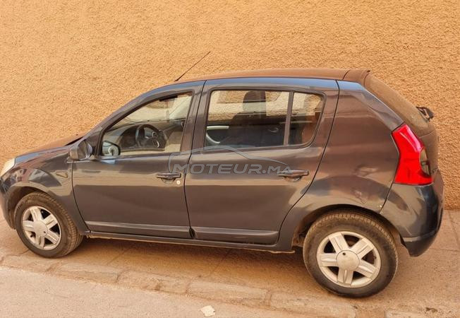 dacia sandero 2010  