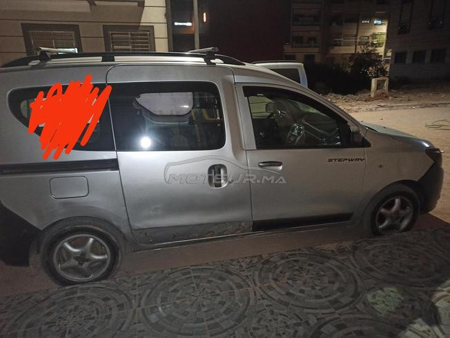 سيارة داسيا دوكير
