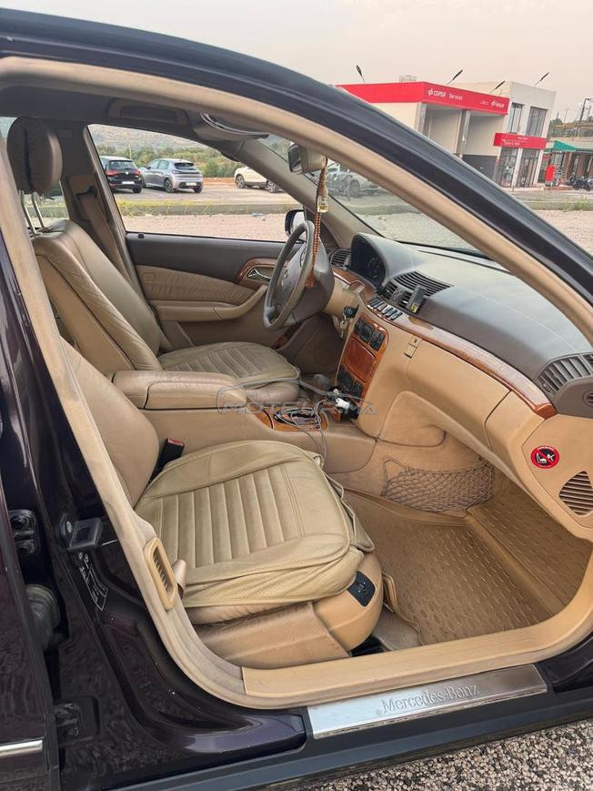 mercedes class S 320