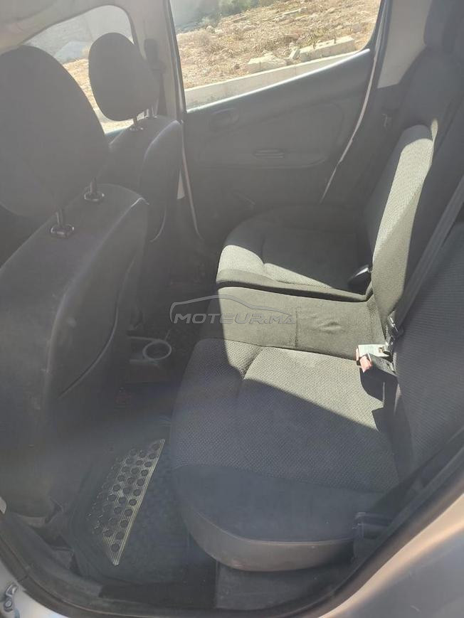 سيارة Peugeot 206