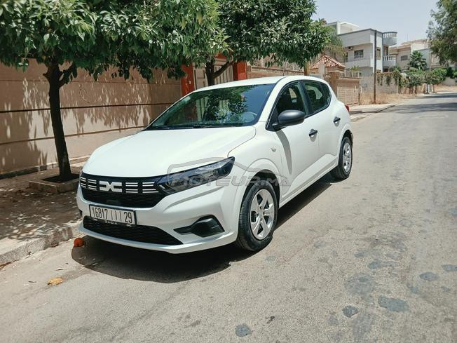 dacia sandero essentiel à vendre 