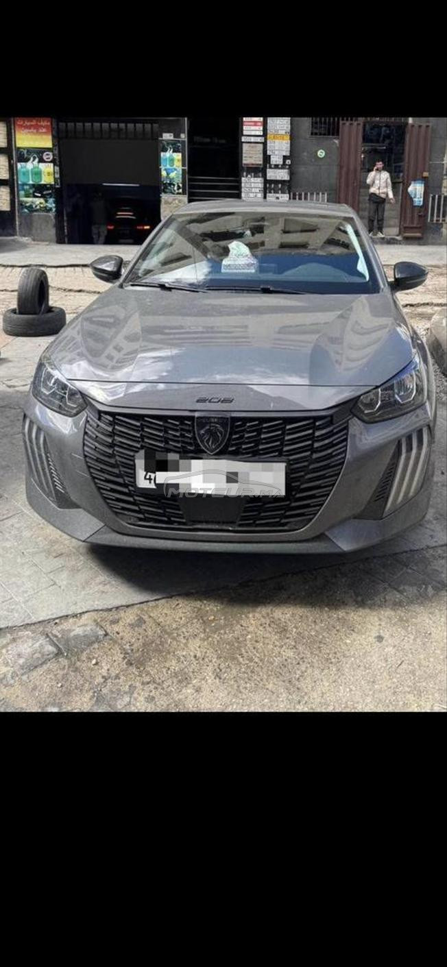 Peugeot 208 hybrid à vendre 