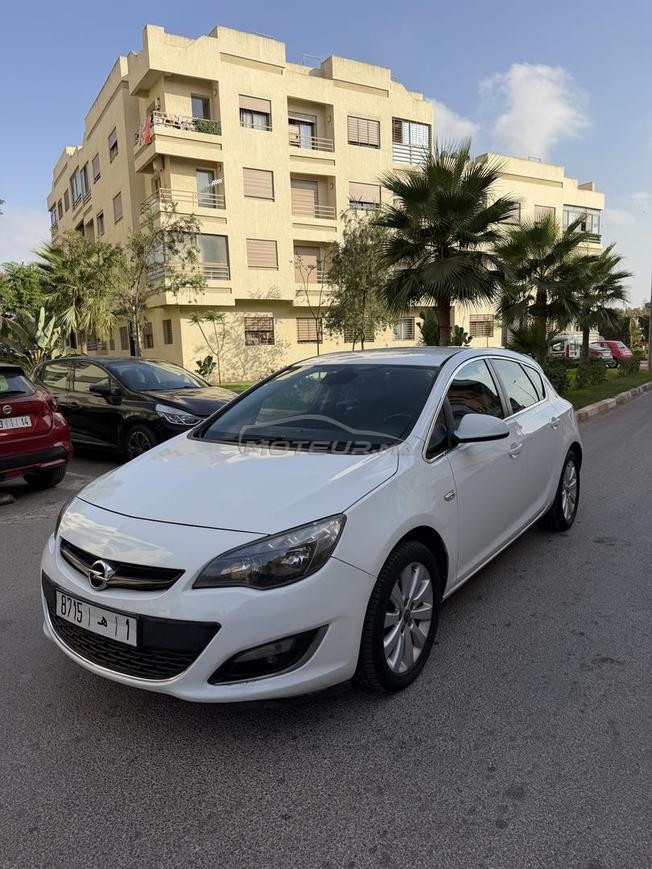 Opel Astra J