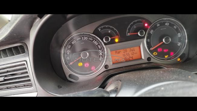 Je met en vente ma Fiat Linea en très bon état. 