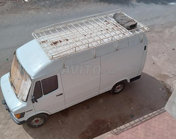 مرسيدس بنز 307D