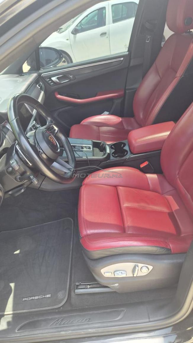 Porsche Macan 2024 à Marrakech bien entretenue
