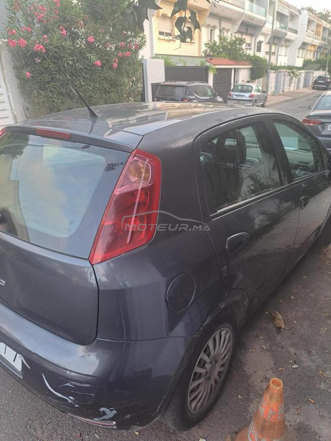 Fiat punto modèle 2017 très bon etat