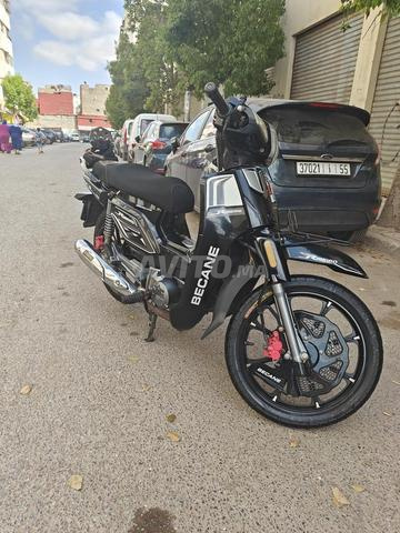 Moto 33 - 2