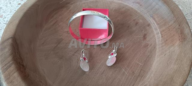 Bague et boucles d'oreilles en argent pur