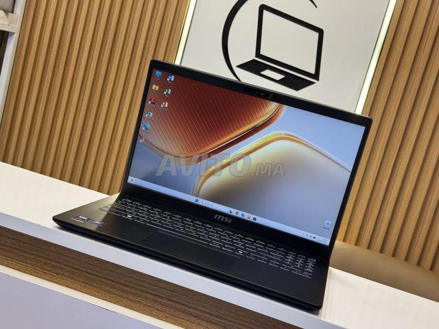 MSI MODERN 15 AI ULTRA 7 H 22 CPUS/DDR5/INTEL ARC