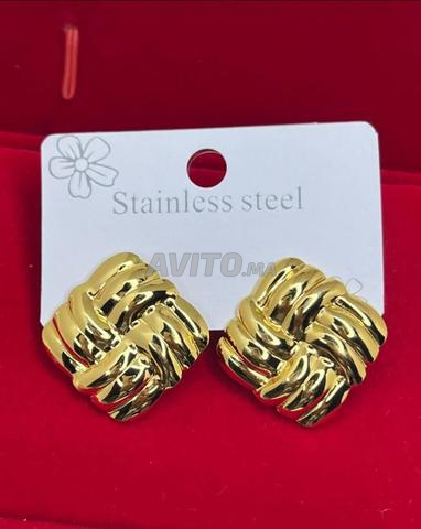 Belles boucles d'oreilles à 10€ de moins