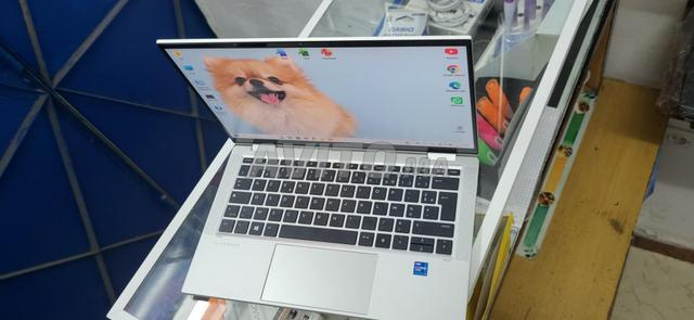 Hp elitebook 1030. I7 11ème gen. 16 ram. 256 ssd - 2