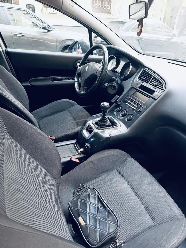 Peugeot 5008 diesel 7 places