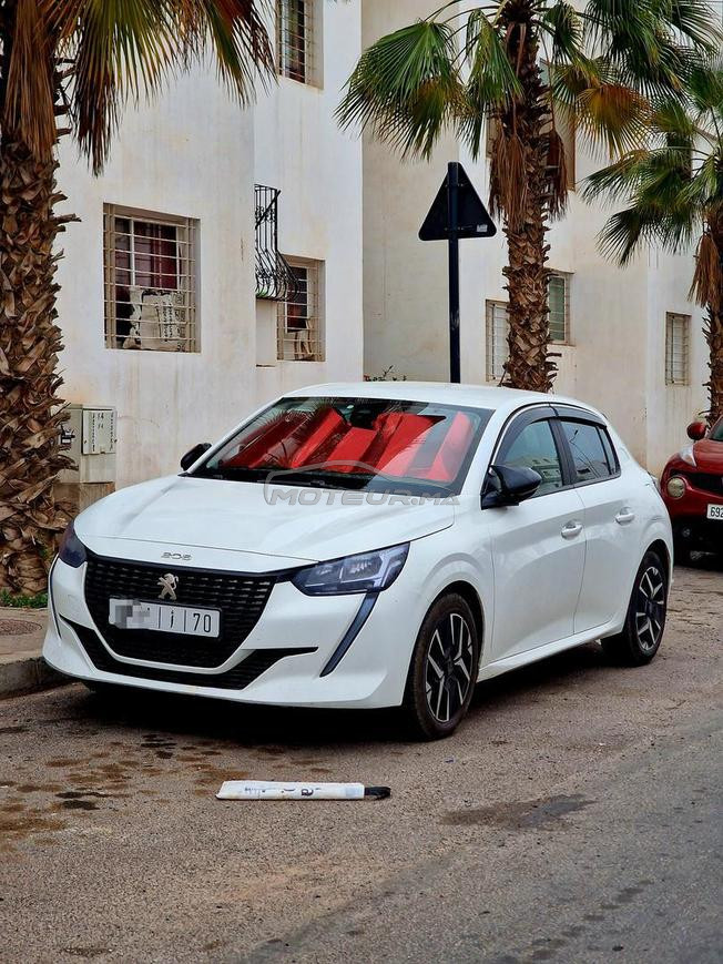 PEUGEOT 208 MODÈLE 2021