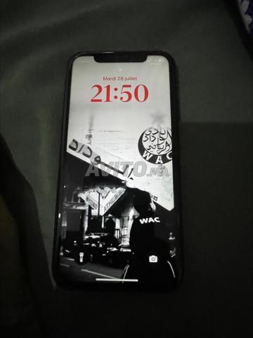 iPhone XR 64Go Très propre - 2