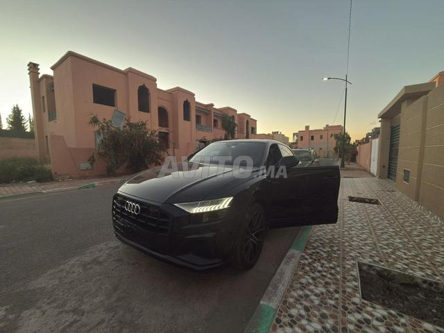 سيارة Audi Q8 Sline