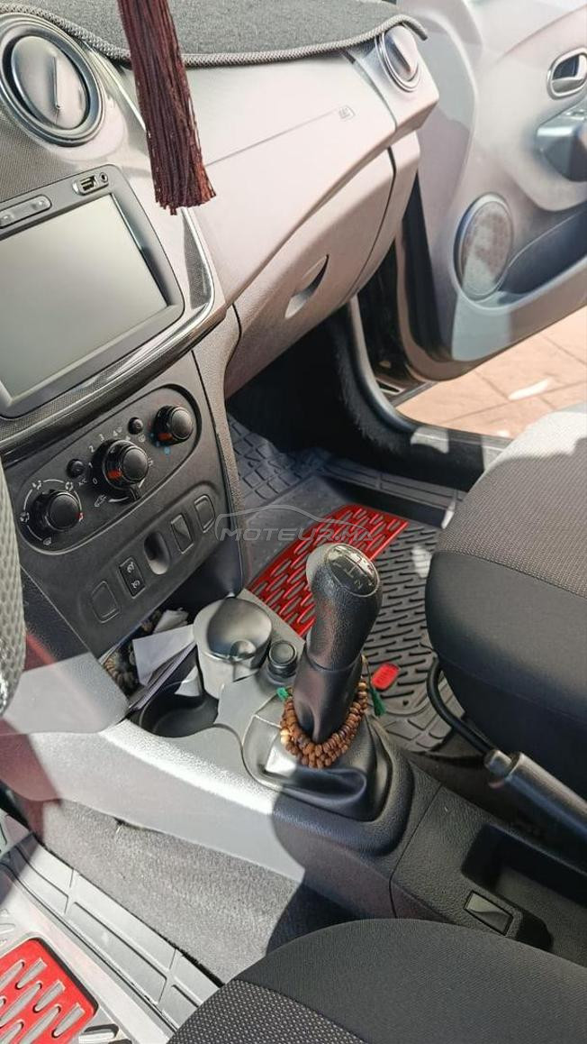dacia logan ba9a n9ya 