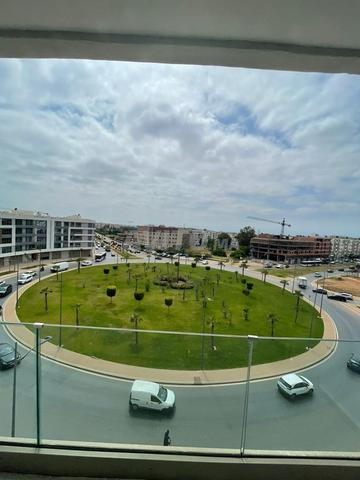 Plateau commercial de 60m² à louer à Sala Aljadida - 2